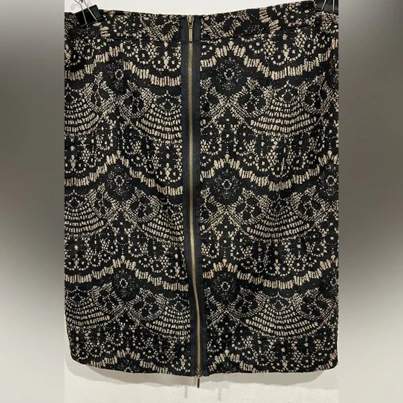 Melissa Page black and gold shimmery pencil skirt - Picture 3 of 6